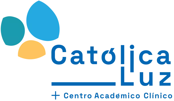 Centro Académico Clínico - Católica Luz Logotipo